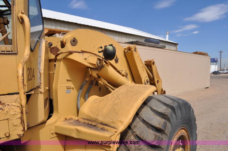 image for item F2045 1965 Caterpillar 966B articulated wheel loader