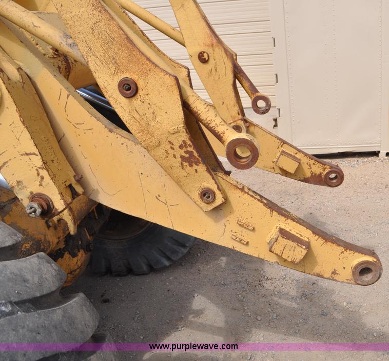 image for item F2045 1965 Caterpillar 966B articulated wheel loader