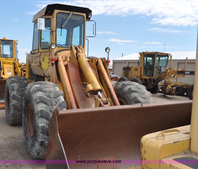 image for item F2047 John Deere 644B wheel loader