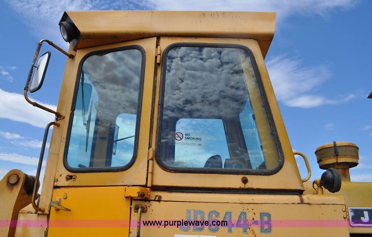 image for item F2047 John Deere 644B wheel loader