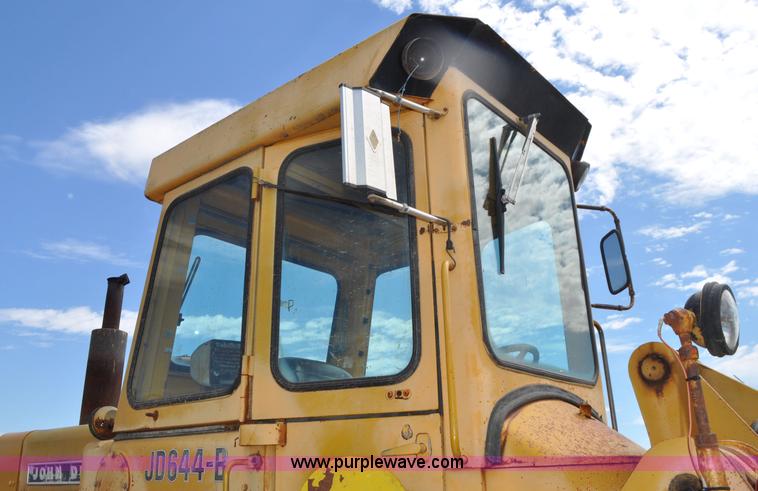 image for item F2047 John Deere 644B wheel loader