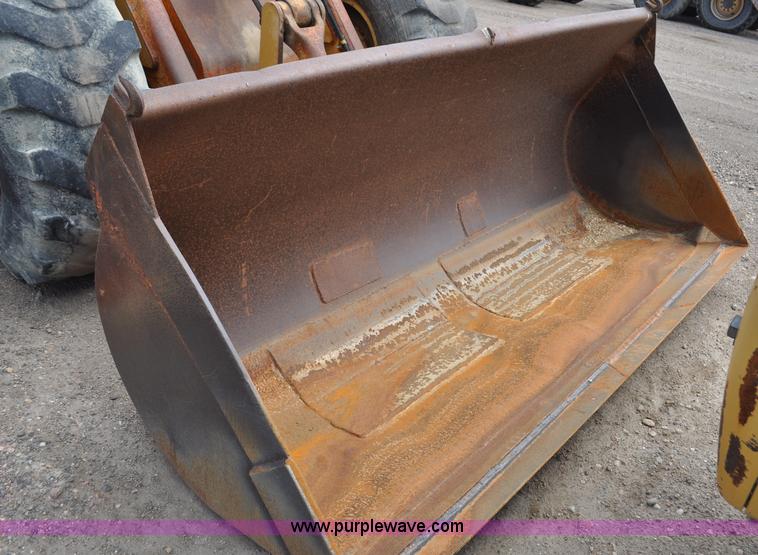 image for item F2047 John Deere 644B wheel loader