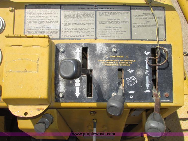image for item F7446 1985 Bomag MPH 100R asphalt recycler
