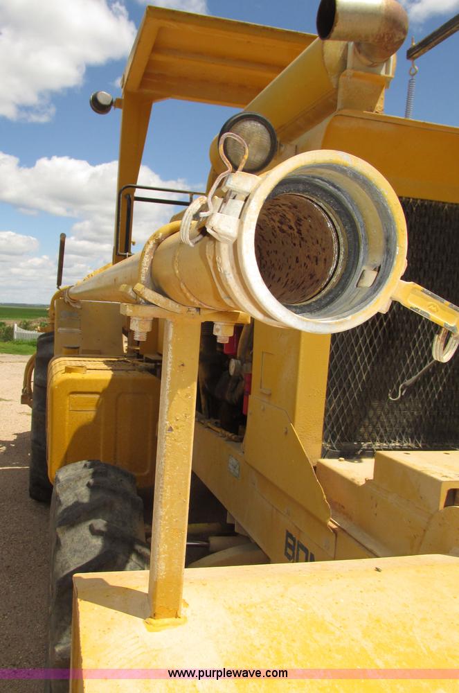 image for item F7446 1985 Bomag MPH 100R asphalt recycler