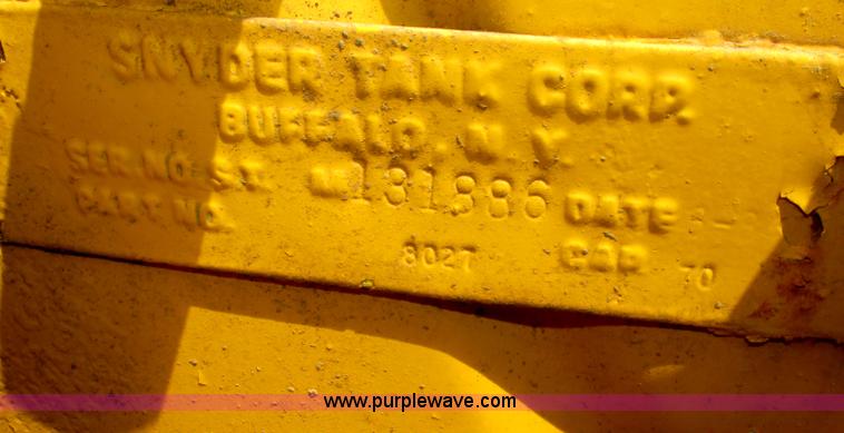 image for item F7446 1985 Bomag MPH 100R asphalt recycler