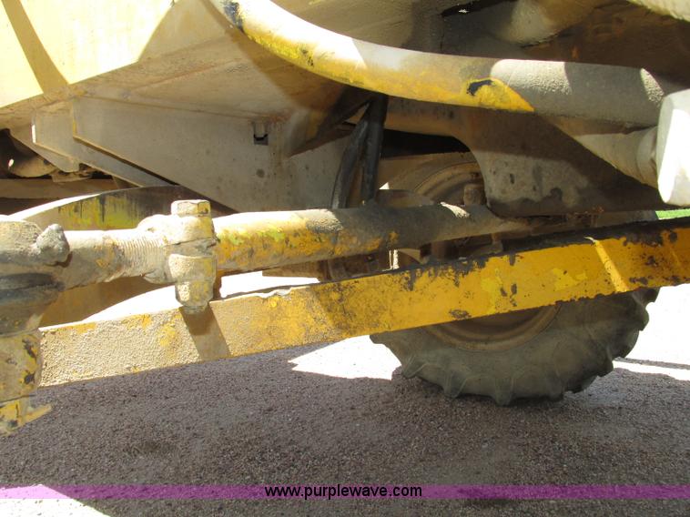 image for item F7446 1985 Bomag MPH 100R asphalt recycler