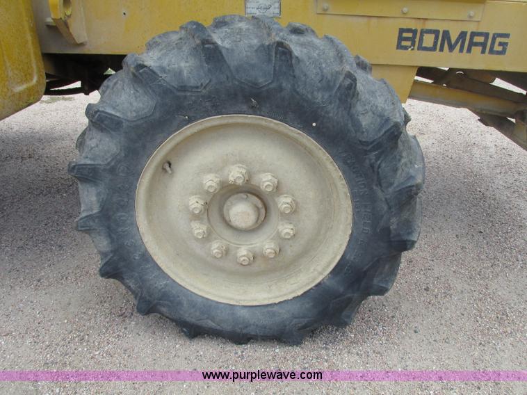 image for item F7446 1985 Bomag MPH 100R asphalt recycler