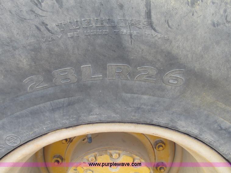 image for item F7446 1985 Bomag MPH 100R asphalt recycler