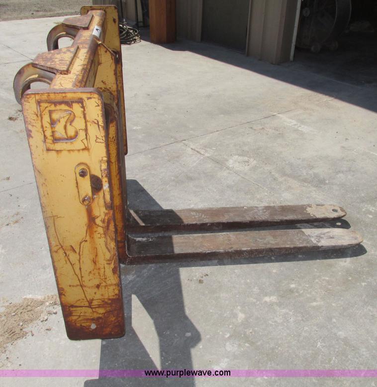 image for item F7448 Balderson BF920-9660 fork attachment