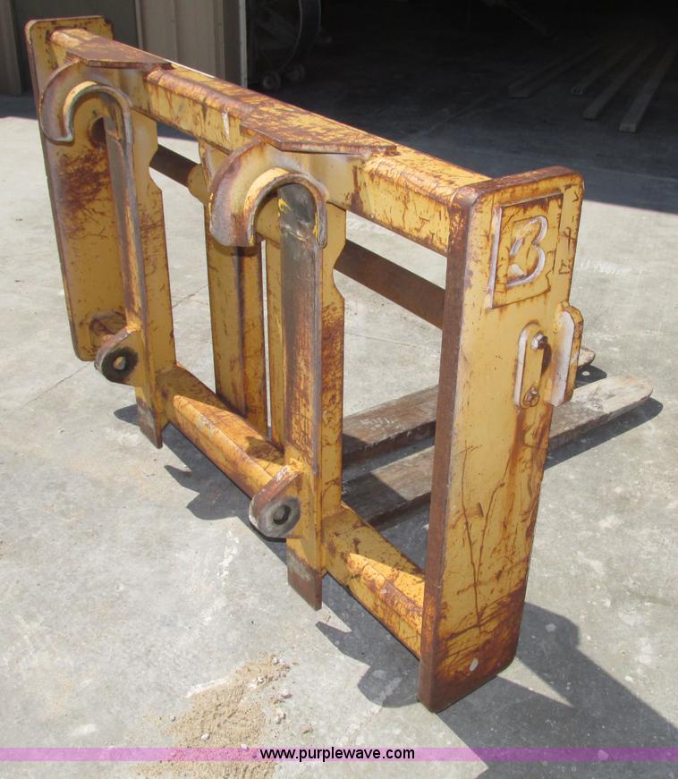 image for item F7448 Balderson BF920-9660 fork attachment