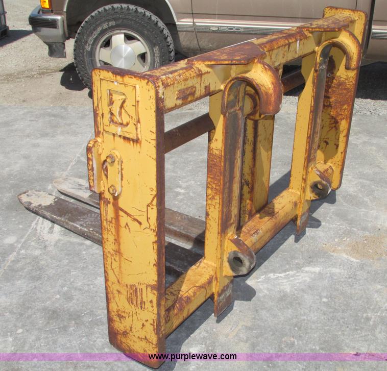 image for item F7448 Balderson BF920-9660 fork attachment