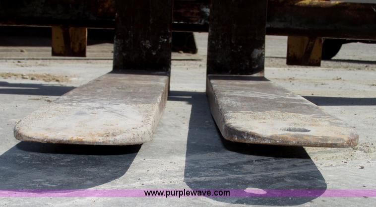 image for item F7448 Balderson BF920-9660 fork attachment