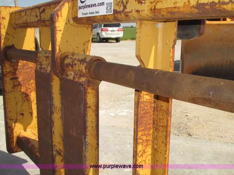 image for item F7448 Balderson BF920-9660 fork attachment