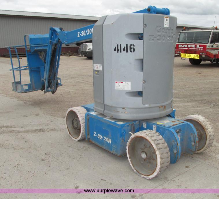 image for item F7459 2008 Genie Z30/20N boom lift