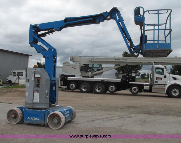 image for item F7459 2008 Genie Z30/20N boom lift