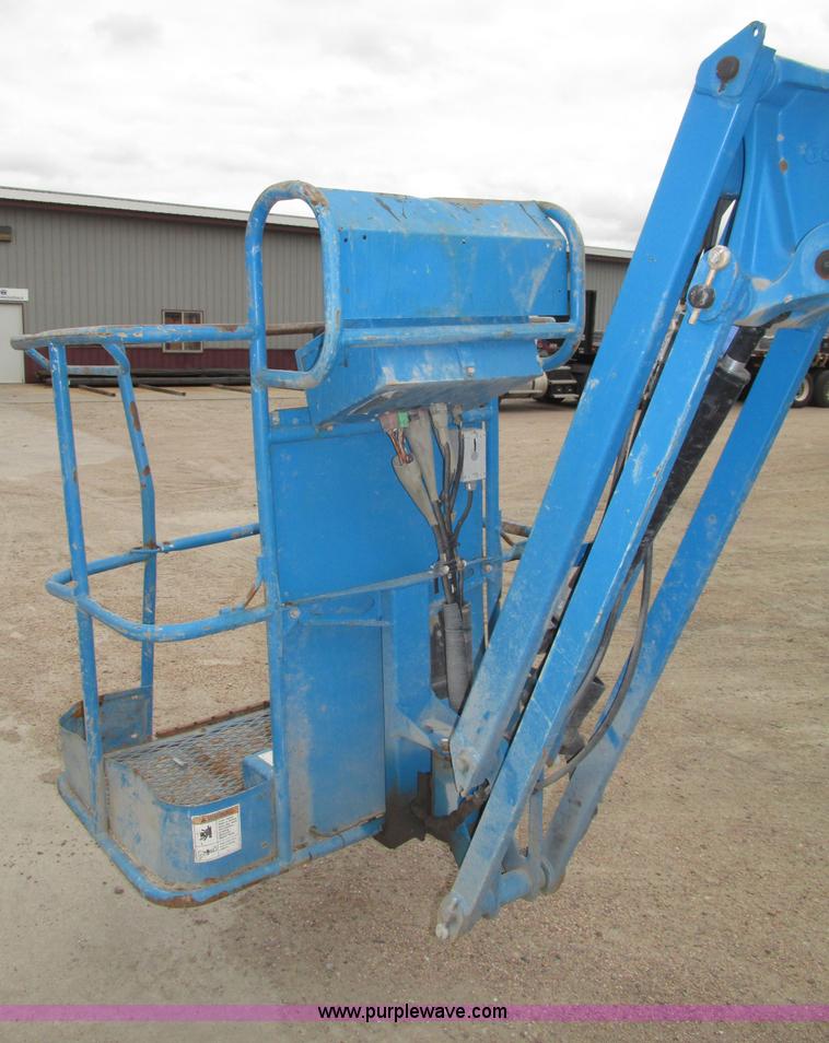image for item F7459 2008 Genie Z30/20N boom lift