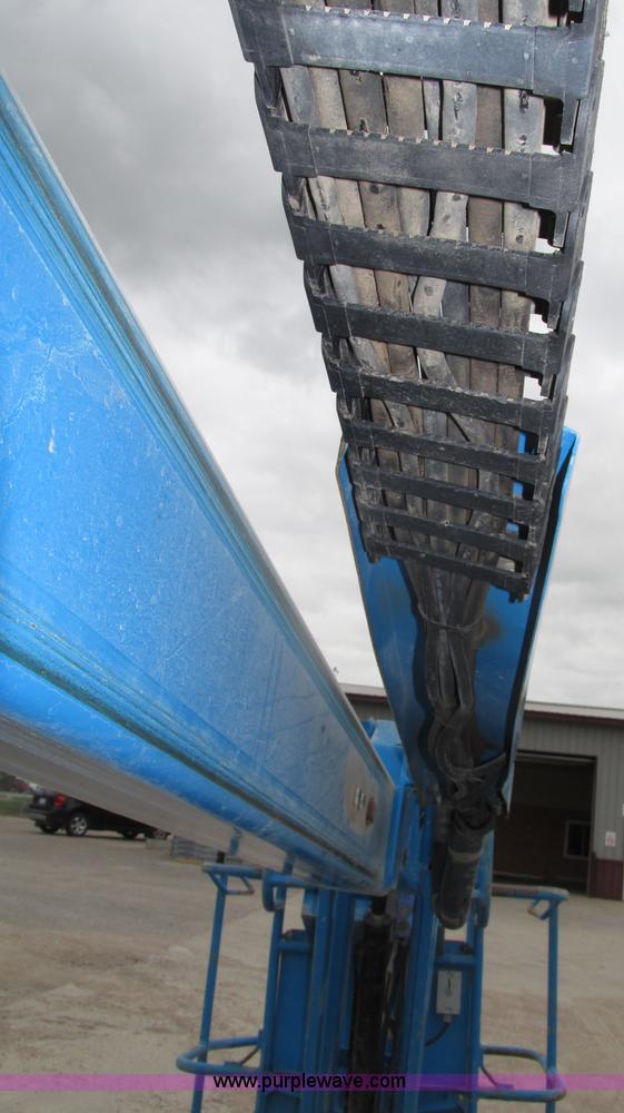 image for item F7459 2008 Genie Z30/20N boom lift