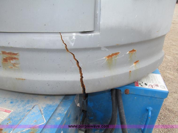 image for item F7459 2008 Genie Z30/20N boom lift