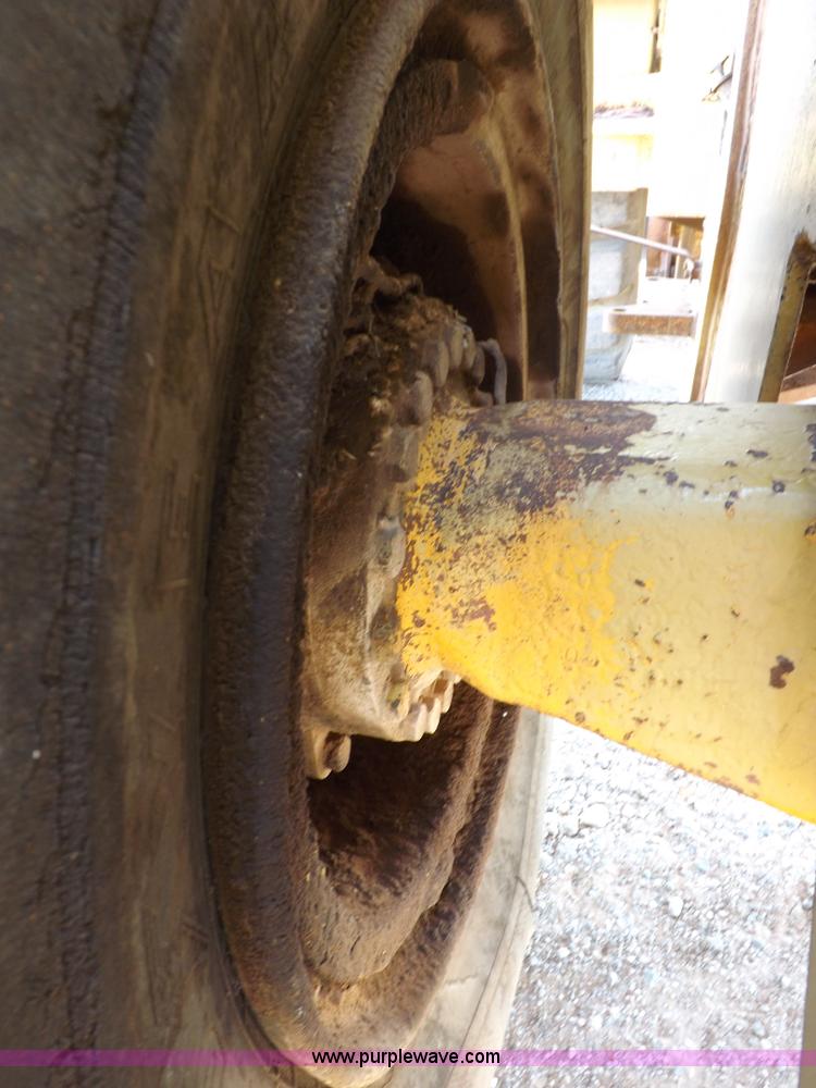 image for item H1784 Fiat-Allis FR20 wheel loader