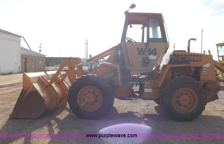 image for item H1785 1978 Case W14 wheel loader