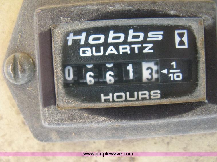 image for item H5314 2001 JLG 2646E2 scissor lift