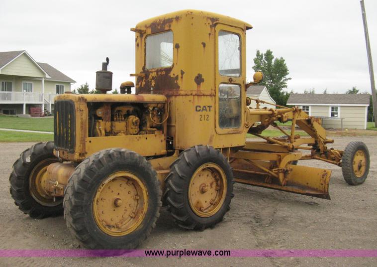 image for item H5323 Caterpillar 212 motor grader