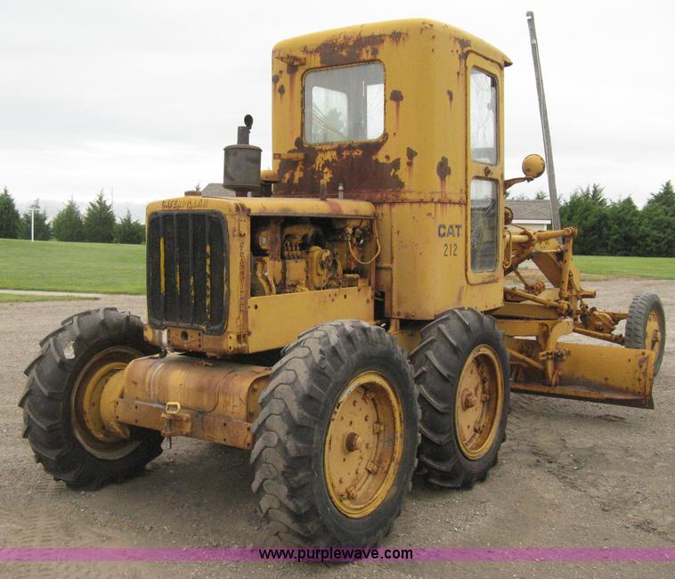 image for item H5323 Caterpillar 212 motor grader