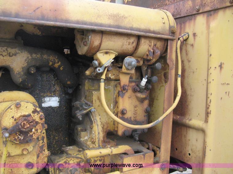 image for item H5323 Caterpillar 212 motor grader