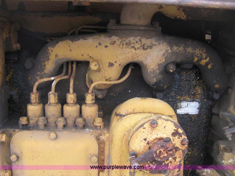image for item H5323 Caterpillar 212 motor grader