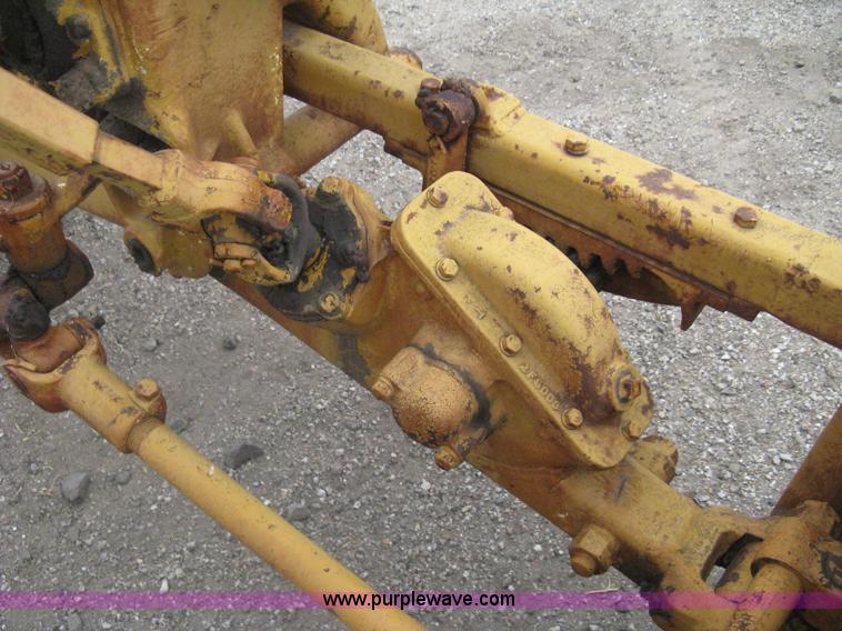 image for item H5323 Caterpillar 212 motor grader