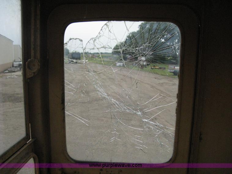 image for item H5323 Caterpillar 212 motor grader