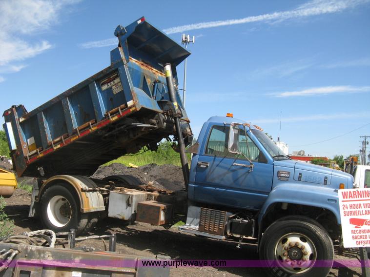 image for item H5333 1999 GMC C8500 dump truck