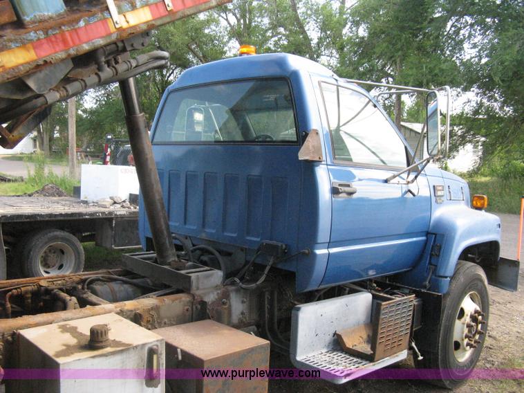 image for item H5333 1999 GMC C8500 dump truck