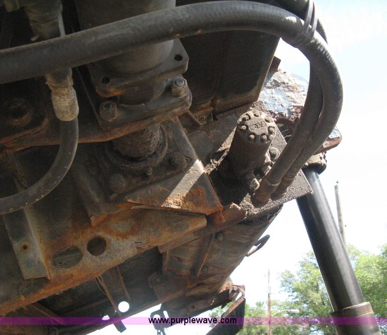 image for item H5333 1999 GMC C8500 dump truck