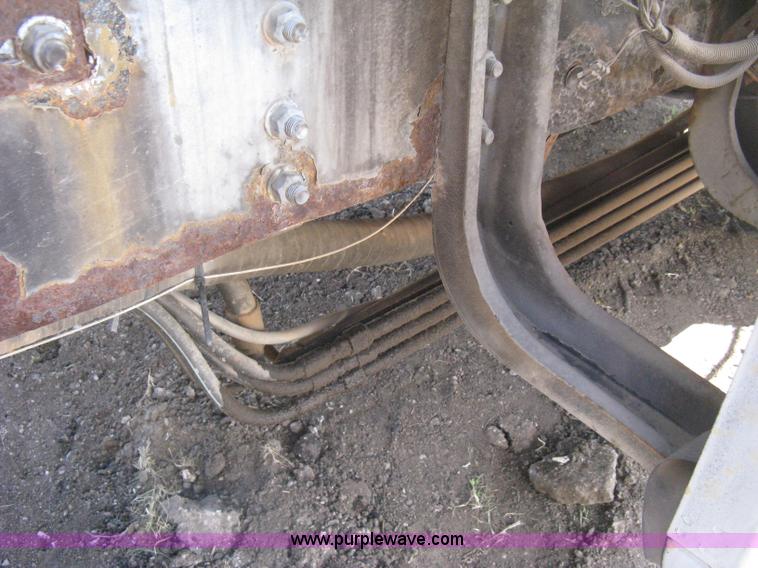 image for item H5333 1999 GMC C8500 dump truck