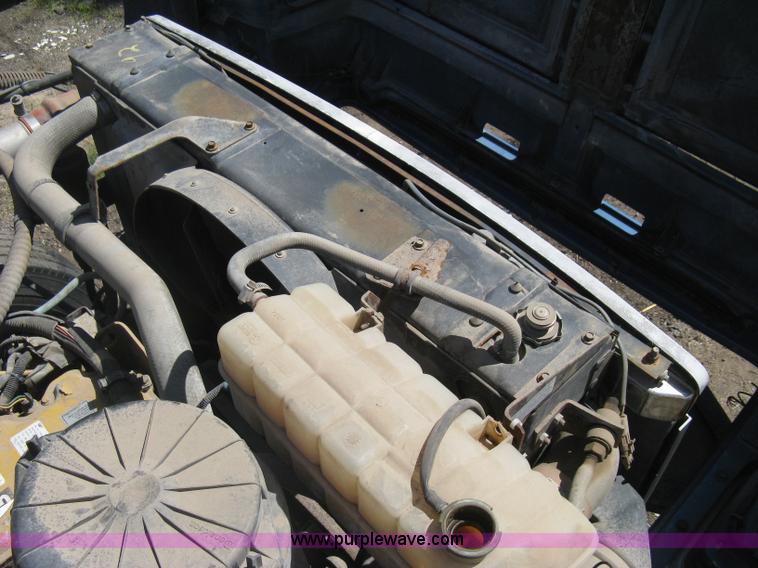 image for item H5333 1999 GMC C8500 dump truck