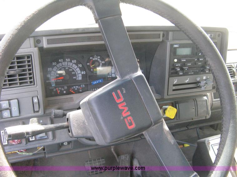 image for item H5333 1999 GMC C8500 dump truck