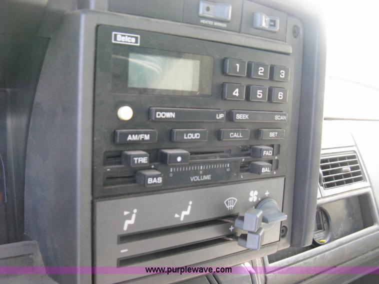 image for item H5333 1999 GMC C8500 dump truck