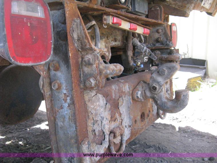 image for item H5333 1999 GMC C8500 dump truck