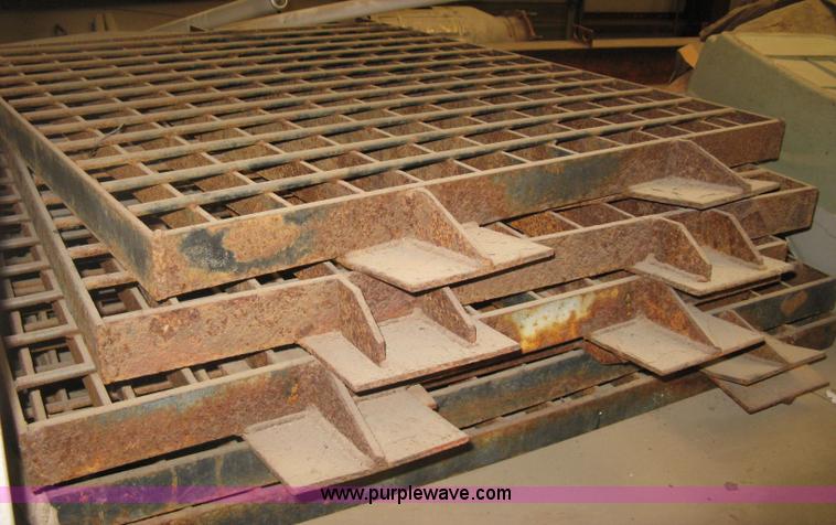 image for item H5333 1999 GMC C8500 dump truck