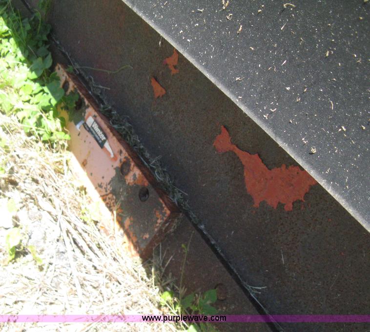 image for item H5333 1999 GMC C8500 dump truck