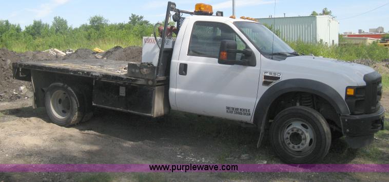image for item H5334 2008 Ford F550 XL Super Duty flatbed truck