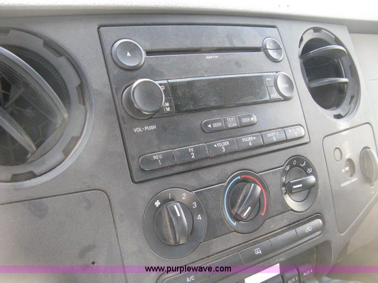 image for item H5334 2008 Ford F550 XL Super Duty flatbed truck