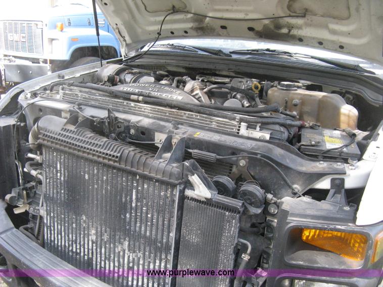 image for item H5334 2008 Ford F550 XL Super Duty flatbed truck