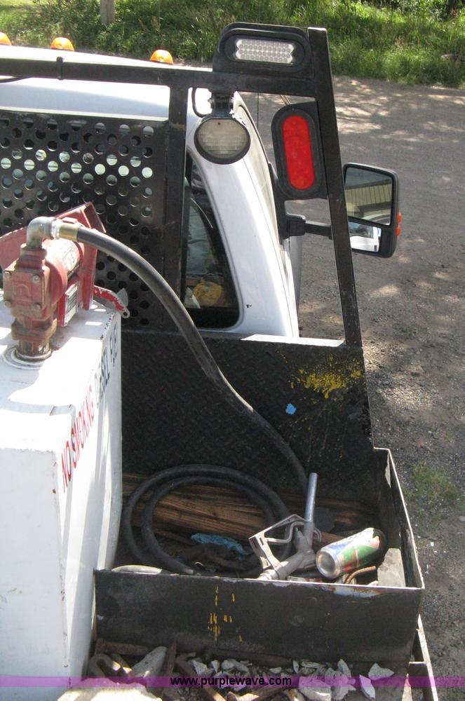 image for item H5334 2008 Ford F550 XL Super Duty flatbed truck