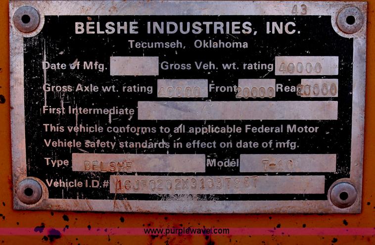 image for item H5631 2003 Belshe T-10 trailer