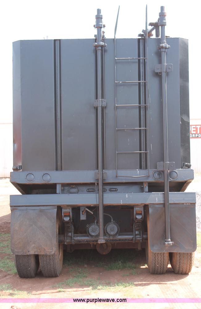 image for item H5633 1994 500 barrel liquid storage frac tank