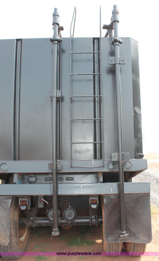 image for item H5633 1994 500 barrel liquid storage frac tank