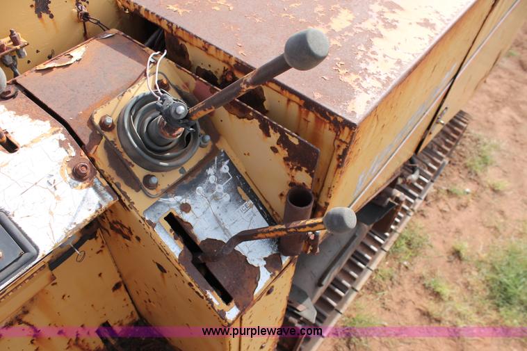 image for item H5634 1984 Vermeer T800B trencher