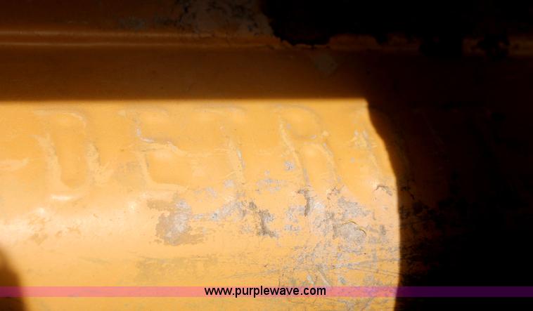 image for item H5634 1984 Vermeer T800B trencher